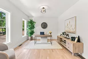 4 White Ct, Douglas, MA 01516 - Photo 5