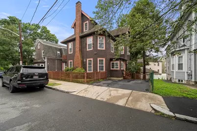 16-18 Kernwood St, Malden, MA 02148 - Photo 3