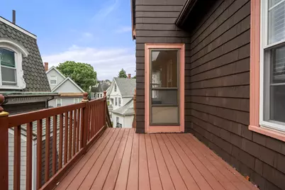 16-18 Kernwood St, Malden, MA 02148 - Photo 9