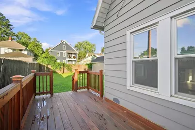 15 Garland St, Springfield, MA 01118 - Photo 35