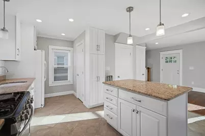 15 Garland St, Springfield, MA 01118 - Photo 11