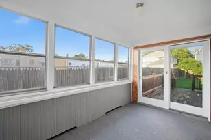 15 Garland St, Springfield, MA 01118 - Photo 31