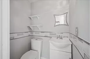 15 Garland St, Springfield, MA 01118 - Photo 17