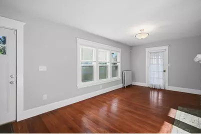 15 Garland St, Springfield, MA 01118 - Photo 7