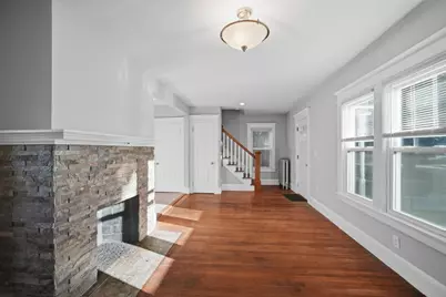 15 Garland St, Springfield, MA 01118 - Photo 5