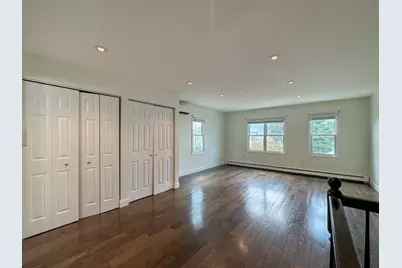 212 W 6th St #212, Boston, MA 02127 - Photo 11