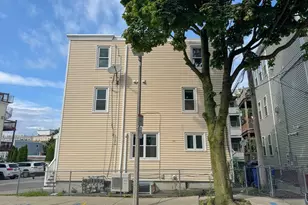 212 W Sixth St, Boston, MA 02127 - Photo 31