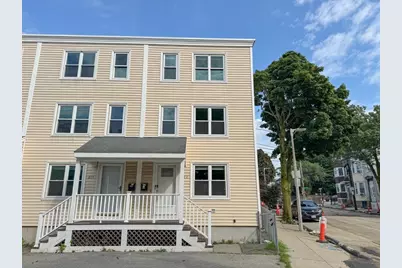 212 W 6th St #212, Boston, MA 02127 - Photo 1