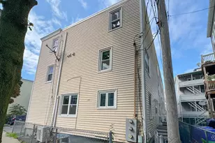 212 W Sixth St, Boston, MA 02127 - Photo 3
