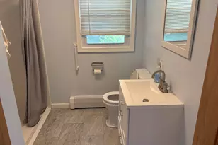 25 Arkansas Dr, Dracut, MA 01826 - Photo 9