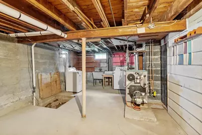 25 Starr St, Leominster, MA 01453 - Photo 13