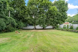 25 Starr St, Leominster, MA 01453 - Photo 15