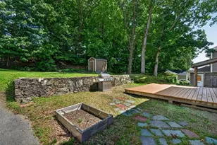 204 Parkview Ave, Lowell, MA 01852 - Photo 35