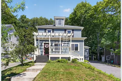 204 Parkview Ave, Lowell, MA 01852 - Photo 1