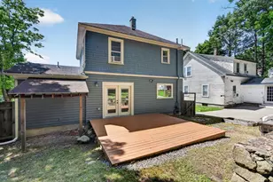 204 Parkview Ave, Lowell, MA 01852 - Photo 33