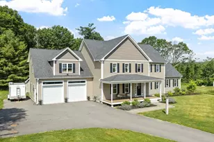 989 Pleasant St, Leominster, MA 01453 - Photo 1