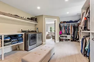 989 Pleasant St, Leominster, MA 01453 - Photo 29