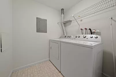 34 Newhall St #405, Lowell, MA 01852 - Photo 9