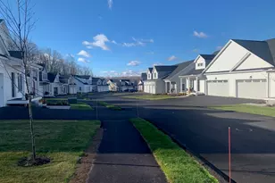 25 Salisbury Hill Blvd, Worcester, MA 01609 - Photo 35