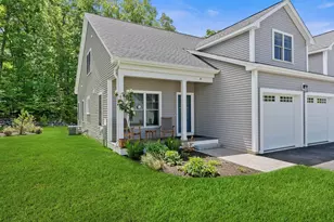 25 Salisbury Hill Blvd, Worcester, MA 01609 - Photo 39