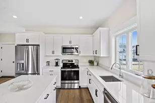 25 Salisbury Hill Blvd, Worcester, MA 01609 - Photo 5