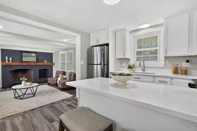 20 Vaughn Ct, Stoughton, MA 02072 - Photo 5