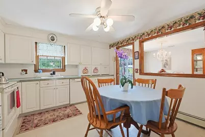 75 Concetta Drive, Bridgewater, MA 02324 - Photo 9