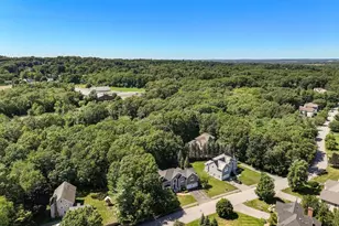 22 Thistle Rd, North Andover, MA 01845 - Photo 39
