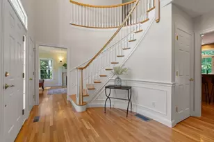 22 Thistle Rd, North Andover, MA 01845 - Photo 5