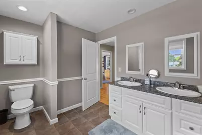 7 Eaton Dr, Hudson, MA 01749 - Photo 25