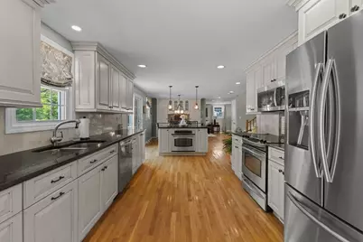 7 Eaton Dr, Hudson, MA 01749 - Photo 11