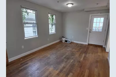 9 Lincoln St, Boston, MA 02122 - Photo 5