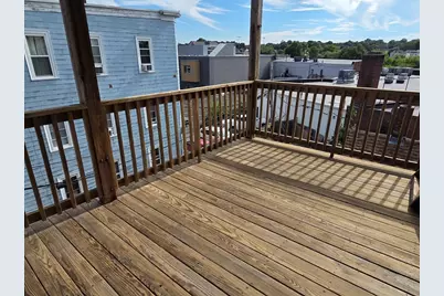 9 Lincoln St, Boston, MA 02122 - Photo 15
