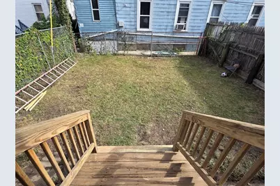 9 Lincoln St, Boston, MA 02122 - Photo 17