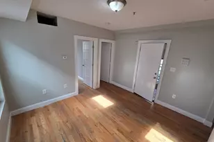 9 Lincoln St, Boston, MA 02122 - Photo 7