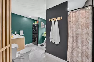 24 Mayflower Dr, Plymouth, MA 02360 - Photo 15