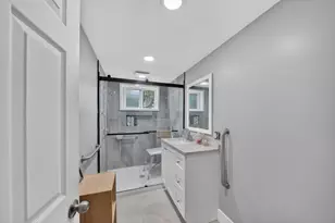 24 Mayflower Dr, Plymouth, MA 02360 - Photo 23