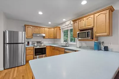 352 Town Farm Rd, Barre, MA 01005 - Photo 11