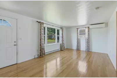 72 Artisan Street, Chicopee, MA 01013 - Photo 5