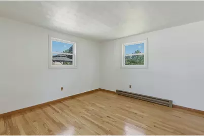72 Artisan Street, Chicopee, MA 01013 - Photo 13