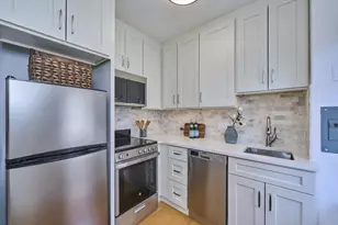 20 Hereford St, Boston, MA 02115 - Photo 5