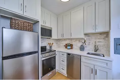 20 Hereford Street #4, Boston, MA 02115 - Photo 7