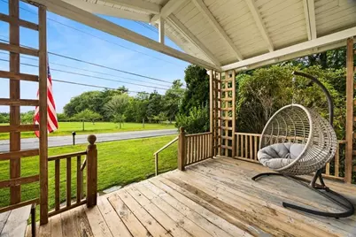 544 Main Street, Acushnet, MA 02743 - Photo 33
