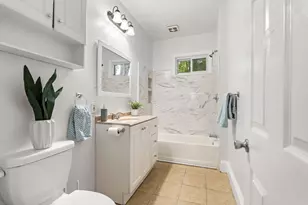 2 Montague St, Worcester, MA 01603 - Photo 5