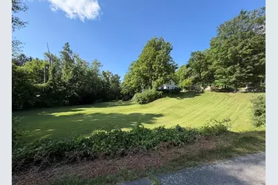 41 Pease Ave, Monson, MA 01057 - Photo 3