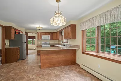 5 Ohio Rd, Tyngsborough, MA 01879 - Photo 7