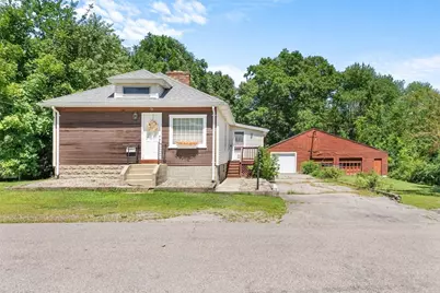 70 Central Blvd, Bellingham, MA 02019 - Photo 1