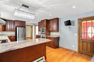 35 Swift Rd, Framingham, MA 01702 - Photo 7