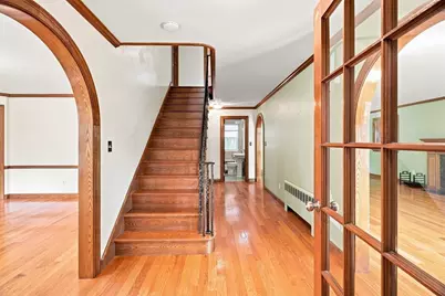 35 Swift Rd, Framingham, MA 01702 - Photo 3