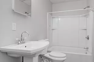 293 Clemente St, Holyoke, MA 01040 - Photo 7